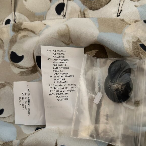 Armani Collezione Dark Grey Ruffled Blazer Size IT 44/US 8 - Picture 9 of 9